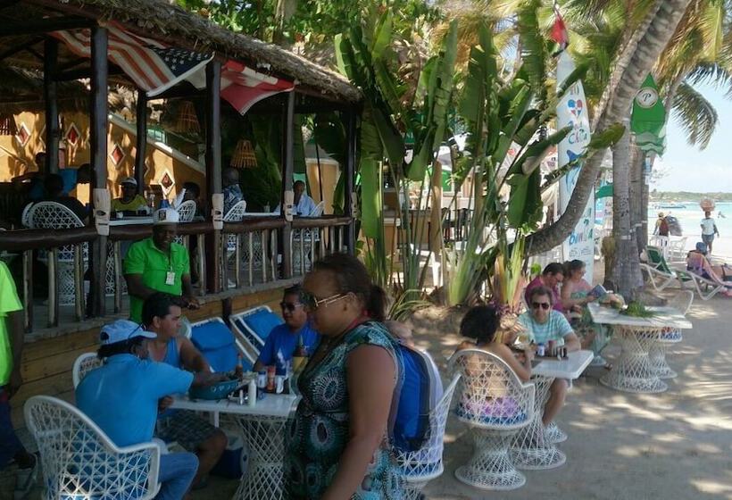 酒店 Village On The Beach