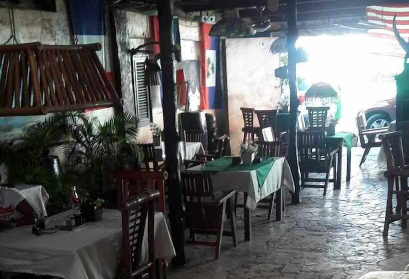 酒店 Village On The Beach