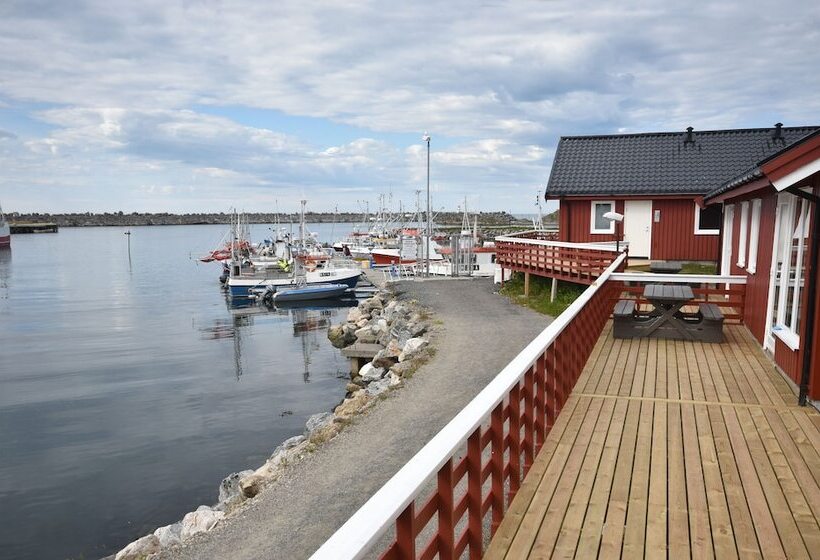 Lankanholmen Sea Cabins