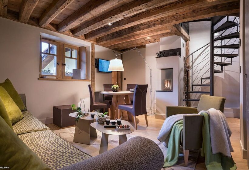 Les Loges Annecy Vieille Ville