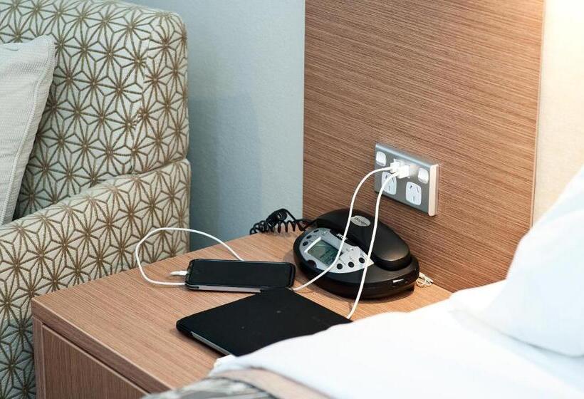 مُتل Colonial Terrace Motor Inn