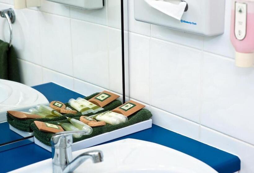 مُتل Colonial Terrace Motor Inn