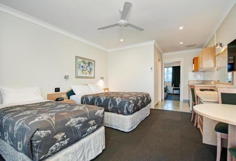 مُتل Colonial Terrace Motor Inn