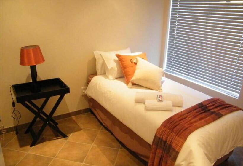 ペンション Airport Lodge Guest House