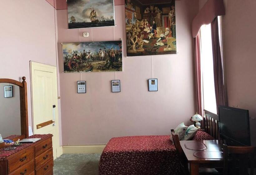 بنسيون Albany Foreshore Guest House