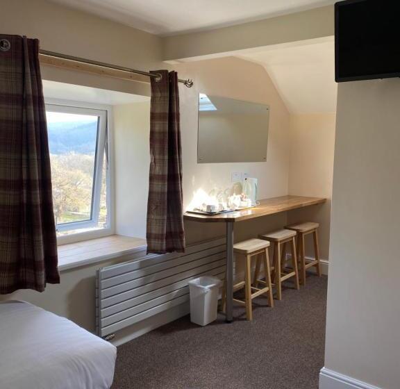 Пансион Church Hill House