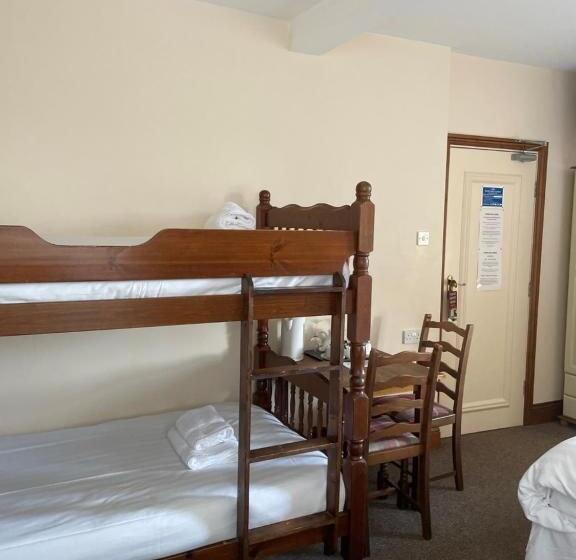 Пансион Church Hill House