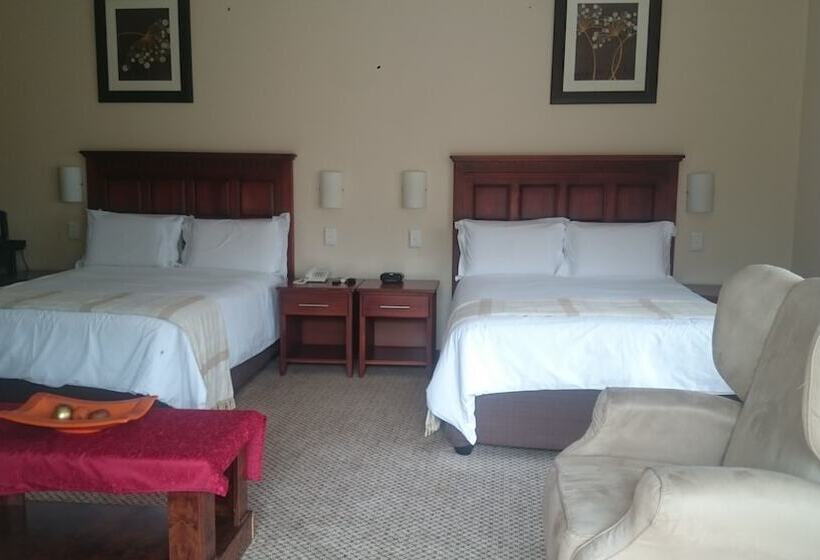 Пансион Global Village Guesthouse