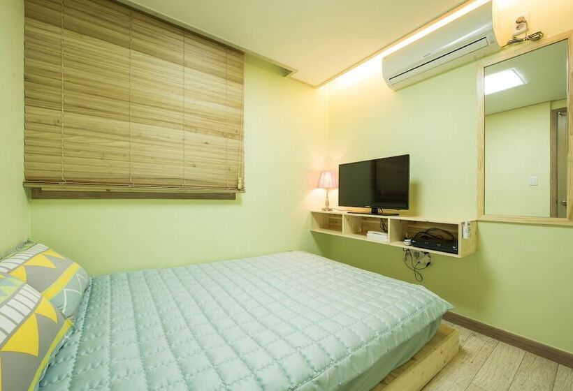 פנסיון Guesthouse The Hill