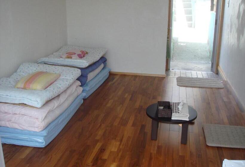 بنسيون Guesthouse Iyonchi