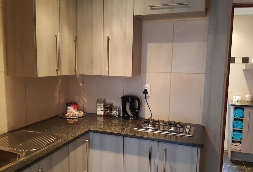 펜션 Homestay Travel Guest House