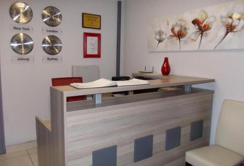 펜션 Homestay Travel Guest House