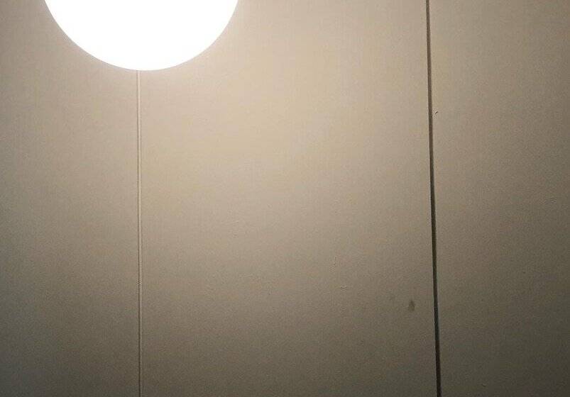 پانسیون Hostel Metro