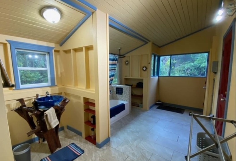 פנסיון Ixchel Hawaii