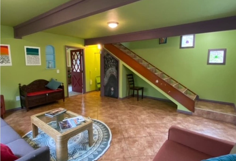 פנסיון Ixchel Hawaii