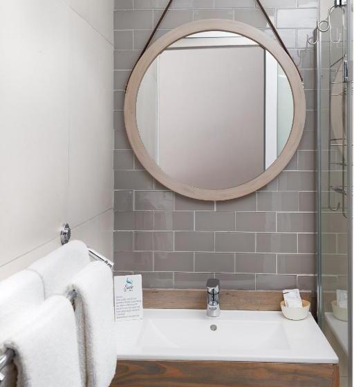 ペンション Loerie Guest Lodge