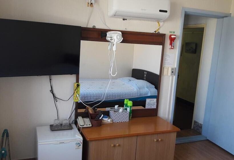 Пансион Minjoonggak