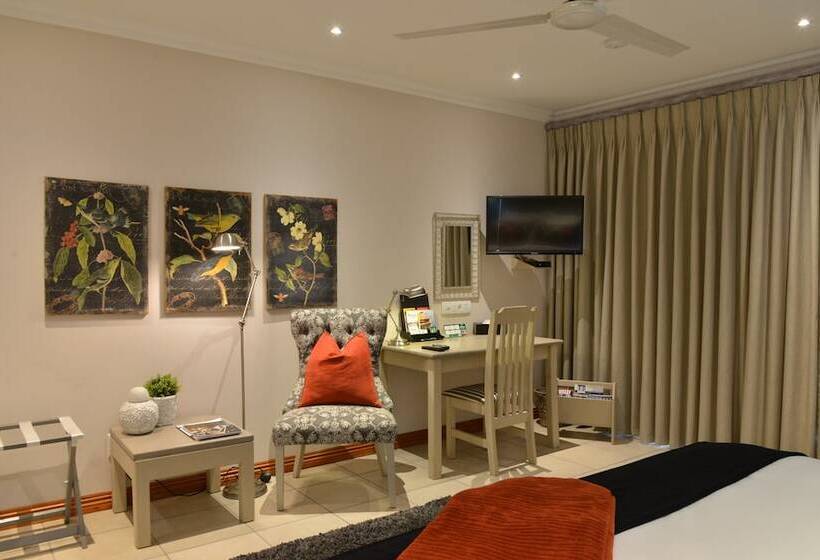 Пансион Rivonia Premier Lodge