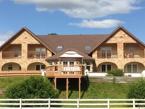 بنسيون Springburn Lodge