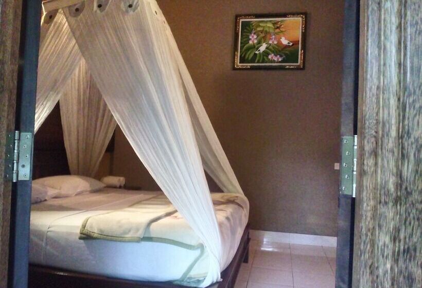 פנסיון Suka Sari Cottages