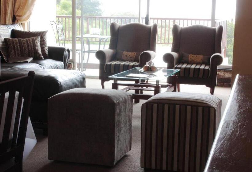 膳宿费 Sunnyridge Lodge