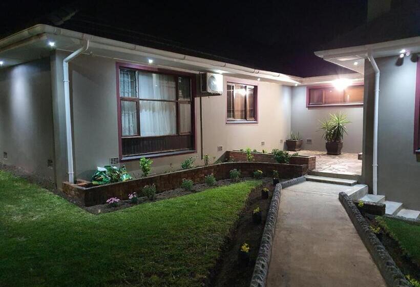 膳宿费 Sunnyridge Lodge