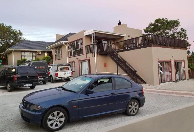 膳宿费 Sunnyridge Lodge