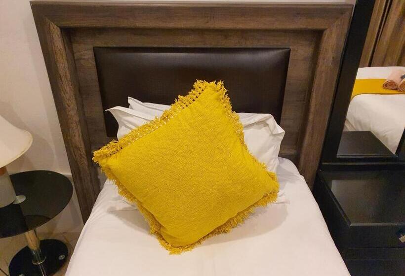 膳宿费 Sunnyridge Lodge