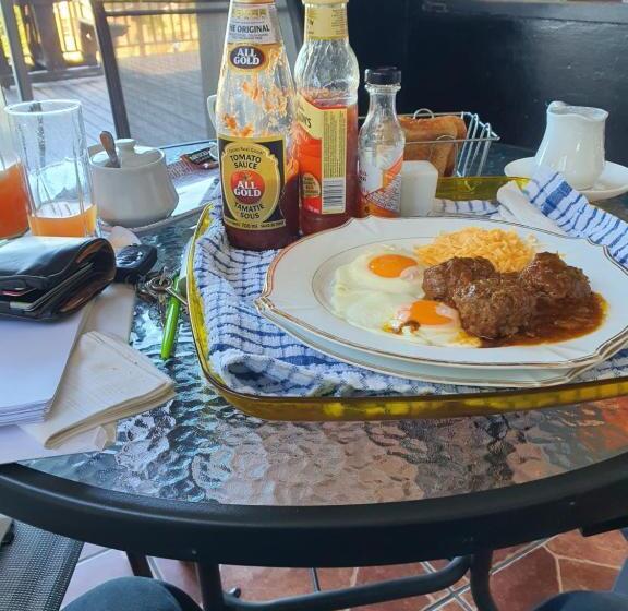 膳宿费 Sunnyridge Lodge