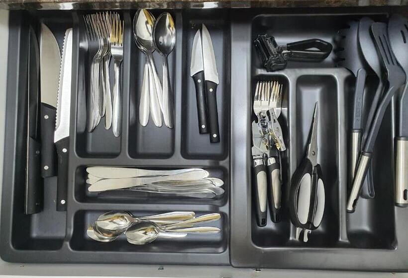 膳宿费 Sunnyridge Lodge