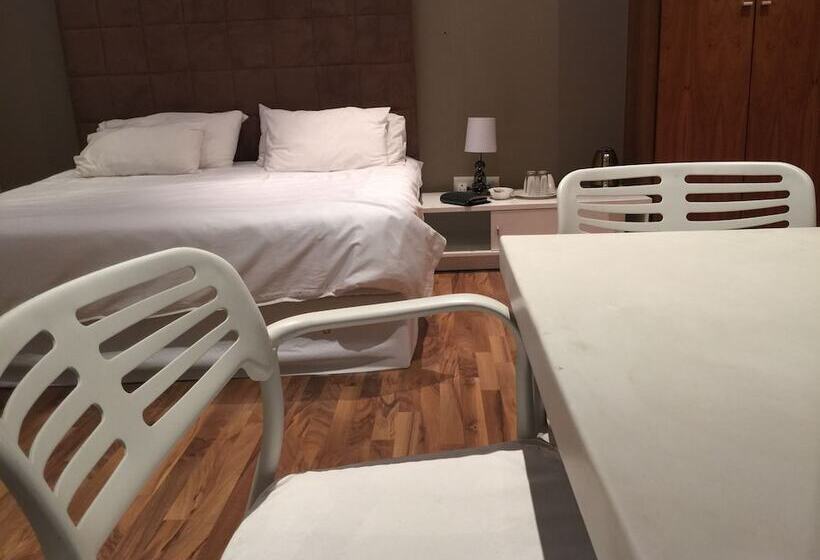 ペンション Sunset Beach Guesthouse