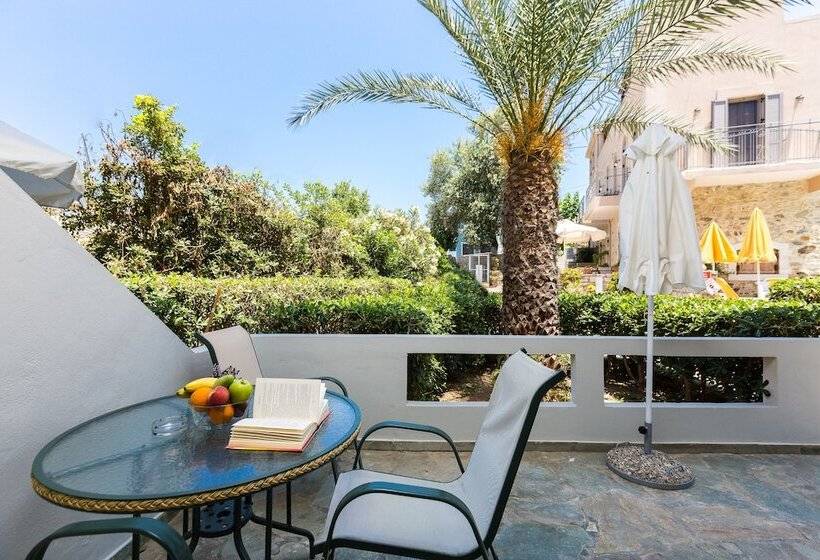 Philoxenia Apartments