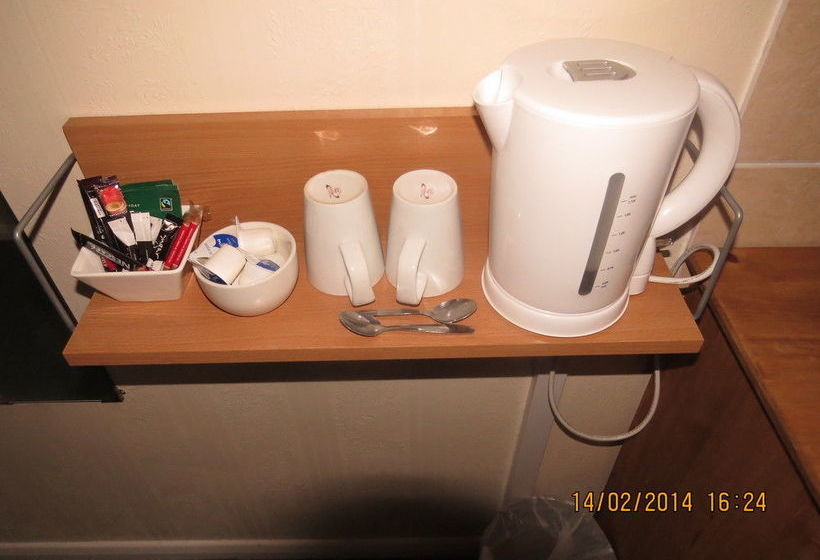 ベッドアンドブレックファースト Sandown Manor