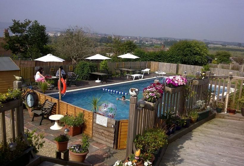 ベッドアンドブレックファースト Sandown Manor