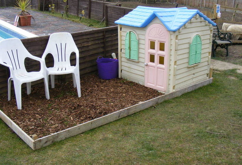 ベッドアンドブレックファースト Sandown Manor