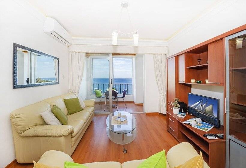 Spinola Bay Top Floor Seafront 3 Bedroom Apartment With Panoramic Sea Views   By Getawaysmalta