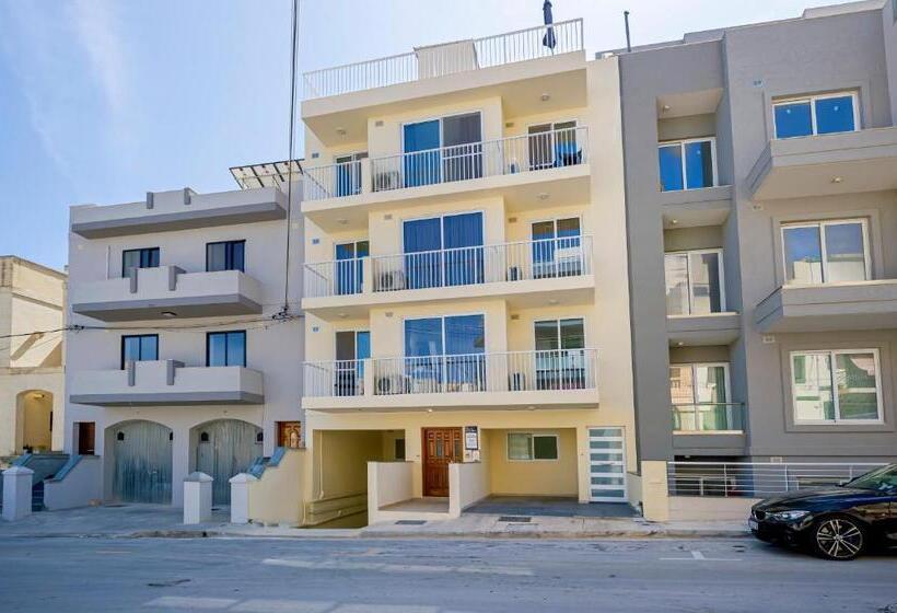 Summer Breeze Comfort Sunny Apartments Close To The Sandy Beaches By Getawaysmalta
