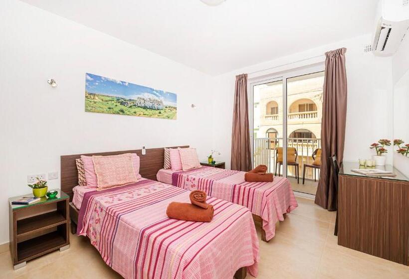 Summer Breeze Comfort Sunny Apartments Close To The Sandy Beaches By Getawaysmalta