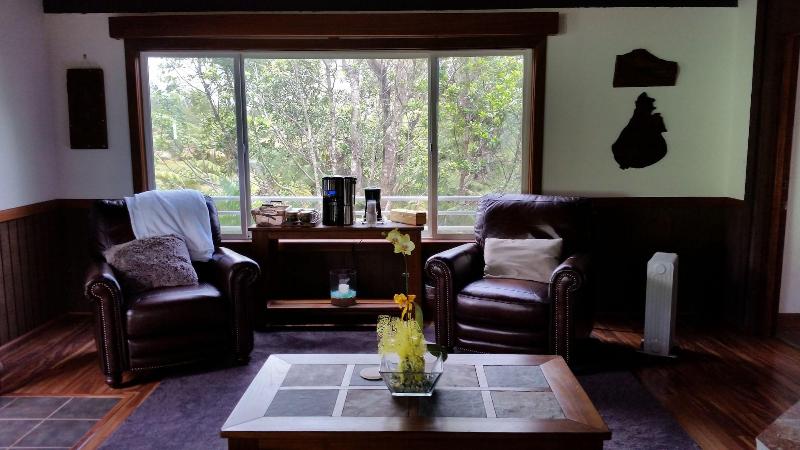 Volcano Acres Ranch B&b