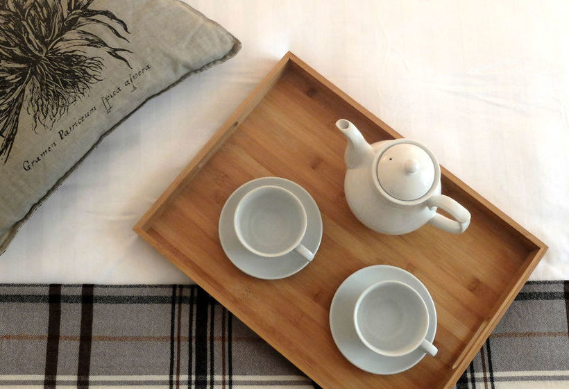 Basil Street Apartments