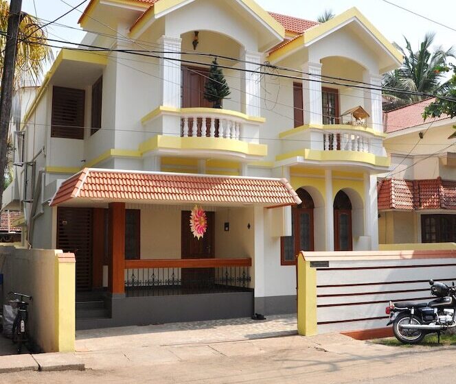 Bed and Breakfast Aroma Homestay