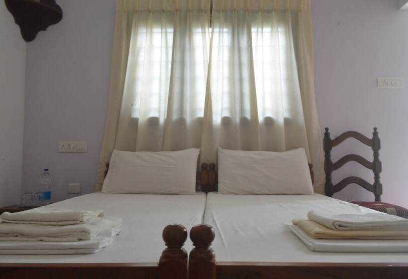 Bed and Breakfast Aroma Homestay