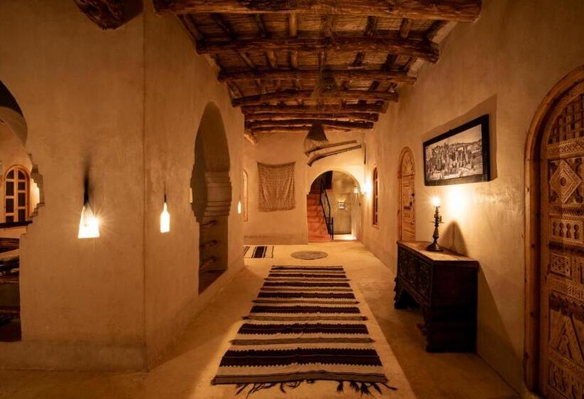 تختخواب و صبحانه Kasbah Tebi
