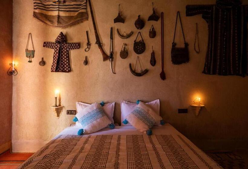 تختخواب و صبحانه Kasbah Tebi