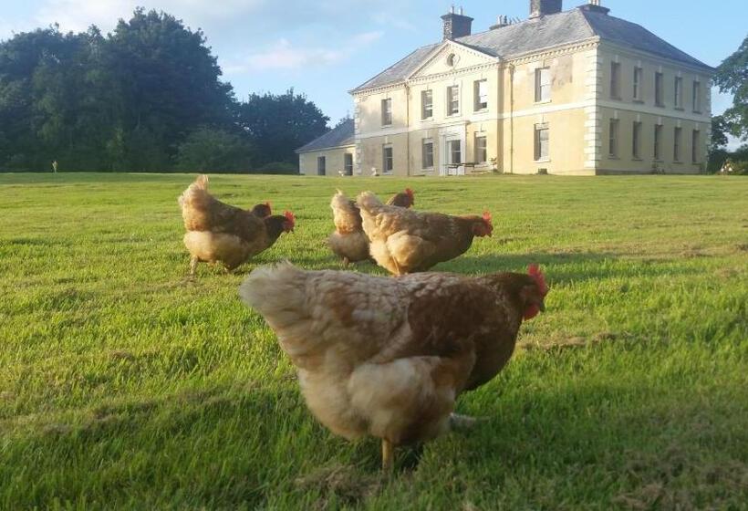 Kelly House Country B&b