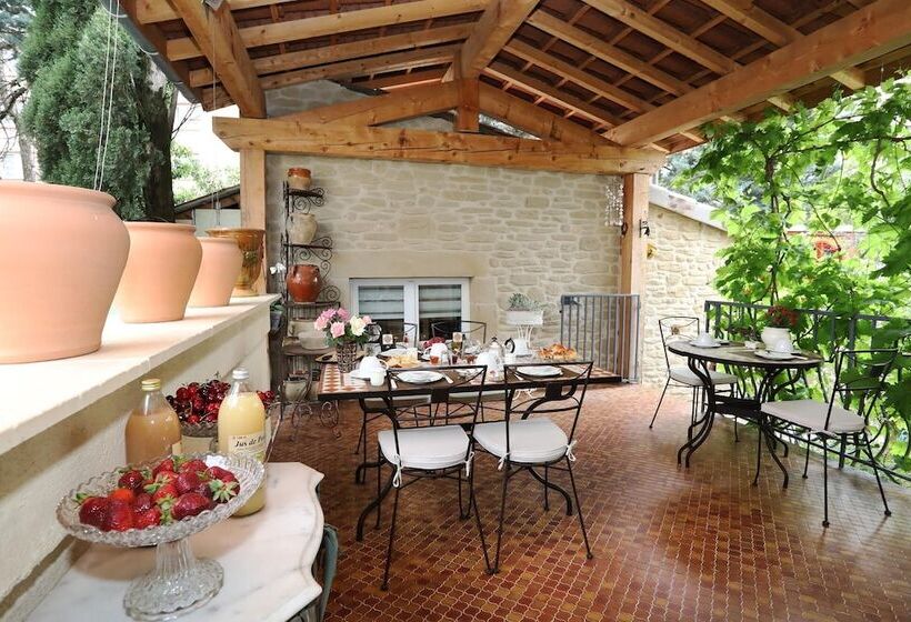 住宿加早餐  Maison D Hôtes Et Roulotte Le 6 Bis