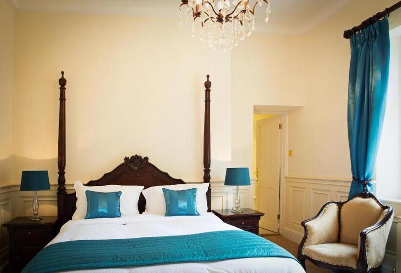 مبيت وإفطار Manor By The Lake