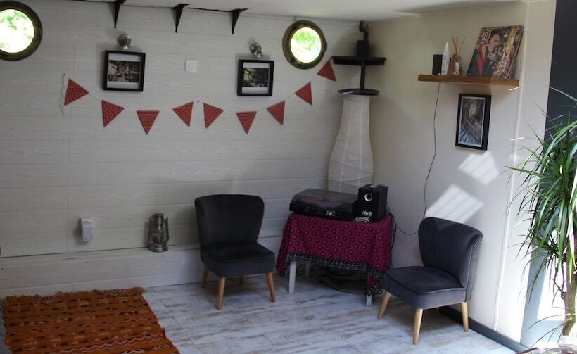 민박 Péniche Alclair