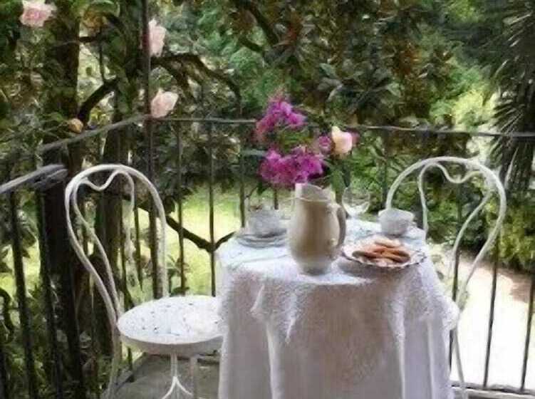 مبيت وإفطار Villa Cavadini Relais