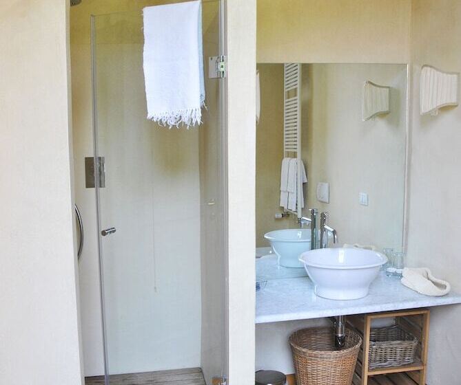 مبيت وإفطار Villa Cavadini Relais